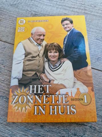 Het Zonnetje in Huis - Seizoen 1 DVD Box beschikbaar voor biedingen