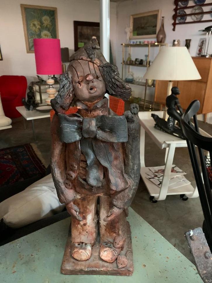 Beeld kunstenaar An Rijpers Cultuur terracotta clown beeld., Verzamelen, Beelden en Beeldjes, Ophalen of Verzenden