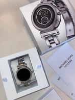 Micheal Kors smartwatch zilver, Sieraden, Tassen en Uiterlijk, Horloges | Dames, Goud, Ophalen of Verzenden, Zo goed als nieuw