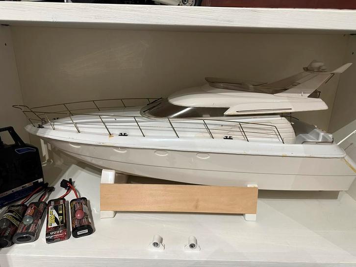 Robbe najade 1:15 compleet met zender en regelaar, Hobby en Vrije tijd, Modelbouw | Radiografisch | Overige, Nieuw, Ophalen