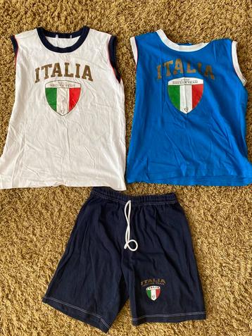 Italia Voetbalset – 2 Shirts + Korte Broek beschikbaar voor biedingen