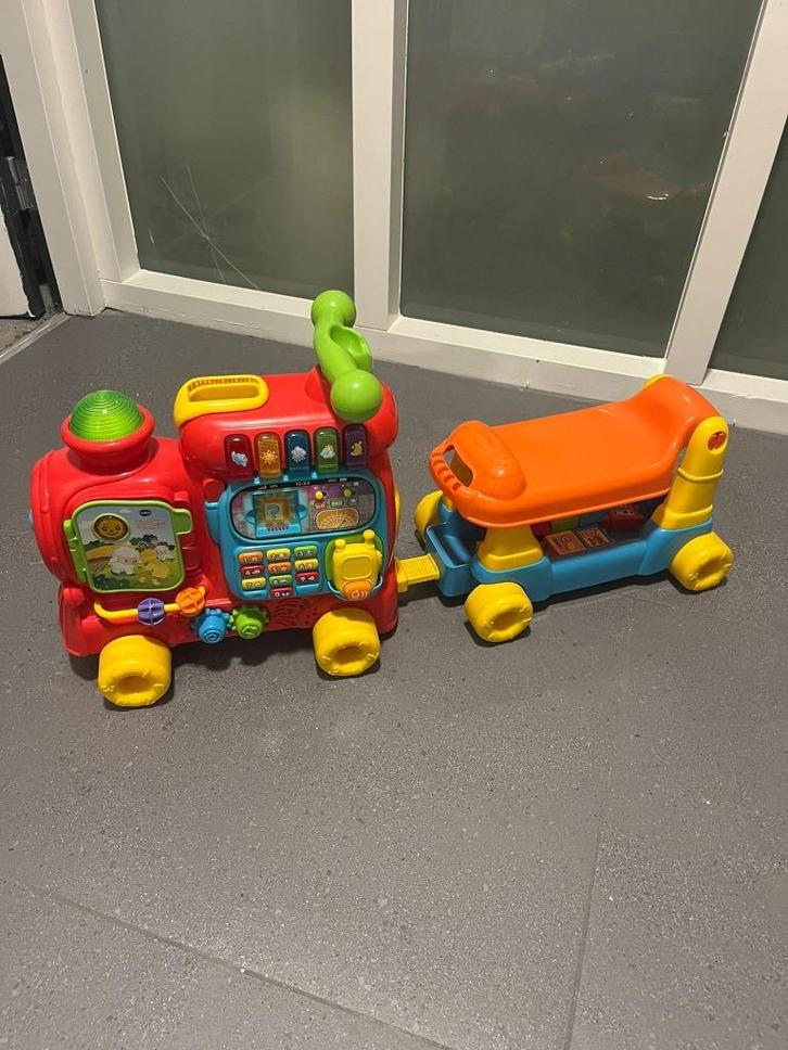 Vtech Letter Locomotief trein, Kinderen en Baby's, Speelgoed | Vtech, Gebruikt, 6 maanden tot 2 jaar, Ophalen