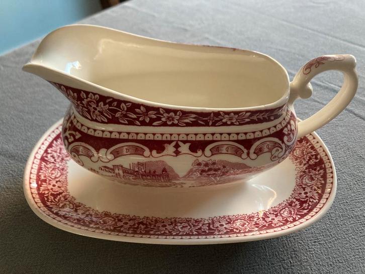 Koninklijke Sphinx sauskom Cambridge, Antiek en Kunst, Antiek | Servies los, Ophalen of Verzenden