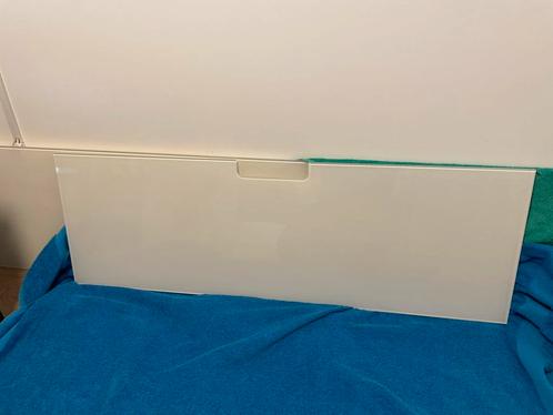 IKEA glazen blad voor Besta tv-meubel, Huis en Inrichting, Kasten | Televisiemeubels, Zo goed als nieuw, 100 tot 150 cm, Minder dan 50 cm