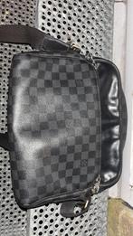 Originele Louis Vuitton Dayton PM Messenger, Ophalen of Verzenden, Zo goed als nieuw