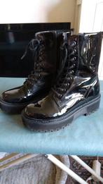 lakleer maat 38, Ophalen of Verzenden, Zo goed als nieuw, Zwart