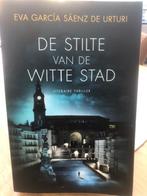 Boek: De stilte van de witte stad, Ophalen of Verzenden, Zo goed als nieuw, Eva Garcia Saenz de Urtur