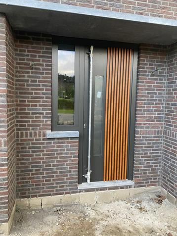 Kuntstof & aluminium kozijnen.  beschikbaar voor biedingen