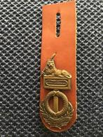 Draagspeld, groepswaardering, op leren hanger., Ophalen, Landmacht, Nederland, Embleem of Badge
