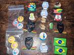23 Carnavals Pins roermond remund-j, Verzamelen, Speldjes, Pins en Buttons, Ophalen of Verzenden, Zo goed als nieuw, Overige onderwerpen