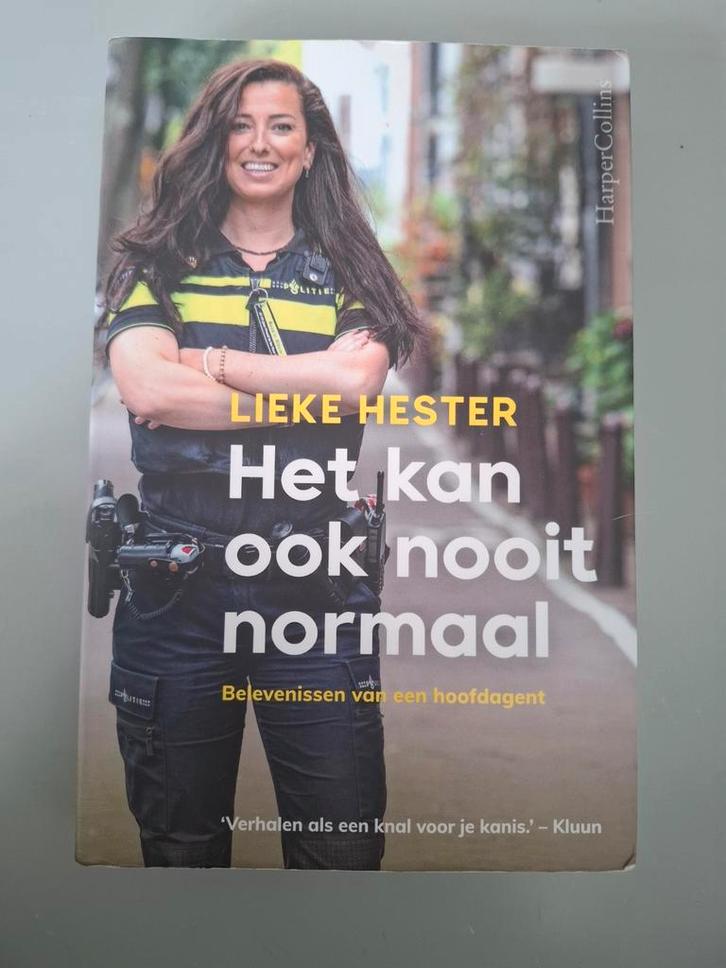 Lieke Hester - Het kan ook nooit normaal, Boeken, Overige Boeken, Zo goed als nieuw, Ophalen of Verzenden