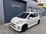 Daihatsu Sirion 2 1.3-16V Comfort | camera, Voorwielaandrijving, Metallic lak, Gebruikt, 31 €/maand