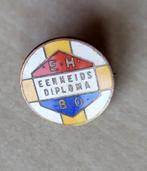 EHBO eenheidsdiploma emaille broche B, Gebruikt, Niet vindbaar, Niet vindbaar, Speldje of Pin