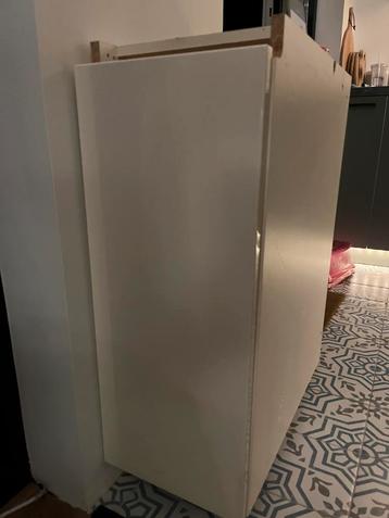 Keukenkast 30 cm GRATIS