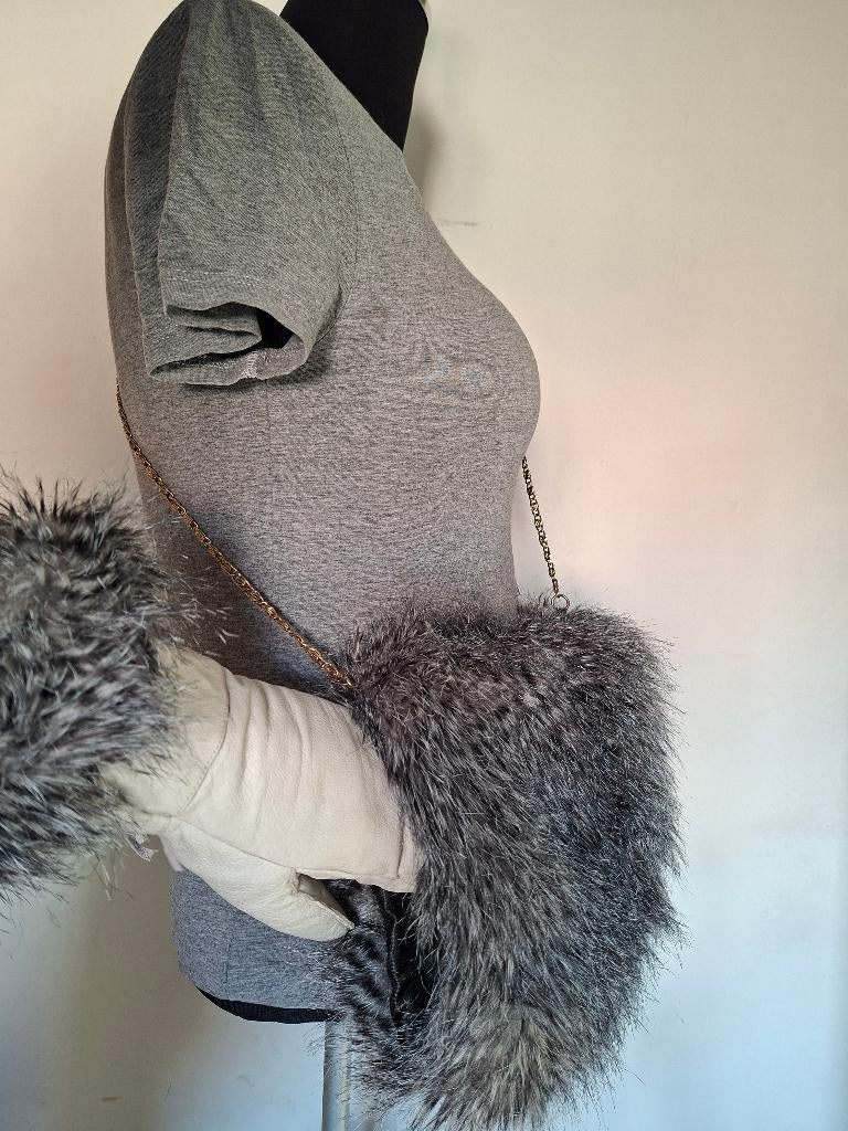 Grijze mof met wanten en draagketting, Kleding | Dames, Mutsen, Sjaals en Handschoenen, Zo goed als nieuw, Handschoenen, Maat 36 (S)