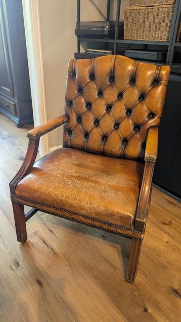 Vintage Chesterfield Fauteuil, leer beschikbaar voor biedingen