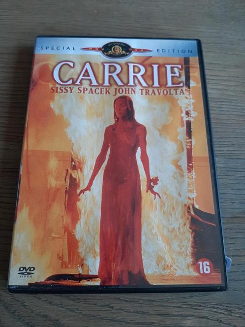Carrie special edition Sissy Spacek. John Travolta., Cd's en Dvd's, Dvd's | Horror, Zo goed als nieuw, Gore, Vanaf 16 jaar, Ophalen of Verzenden