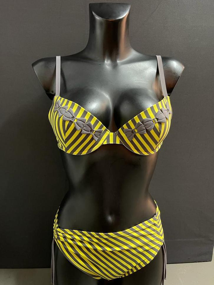 Antigel by lise charmel bikini 70c en slip 42, Kleding | Dames, Badmode en Zwemkleding, Nieuw, Bikini, Geel, Verzenden