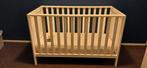 Gratis: Wit houten baby ledikantje en matras, Ophalen of Verzenden, Gebruikt, Ledikant