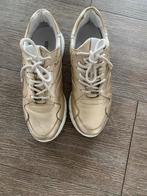 Gouden Verton Sneakers Maat 39, Geel, Ophalen of Verzenden, Verton, Sneakers of Gympen