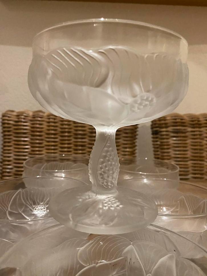 Vintage Coupeglazen Matglas Schelp Motief, Antiek en Kunst, Antiek | Glas en Kristal, Ophalen of Verzenden