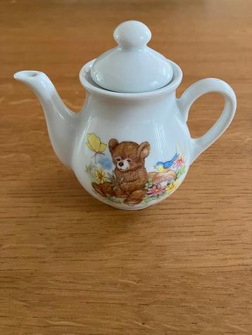Vintage Porseleinen Kinderserviesje met Beren beschikbaar voor biedingen