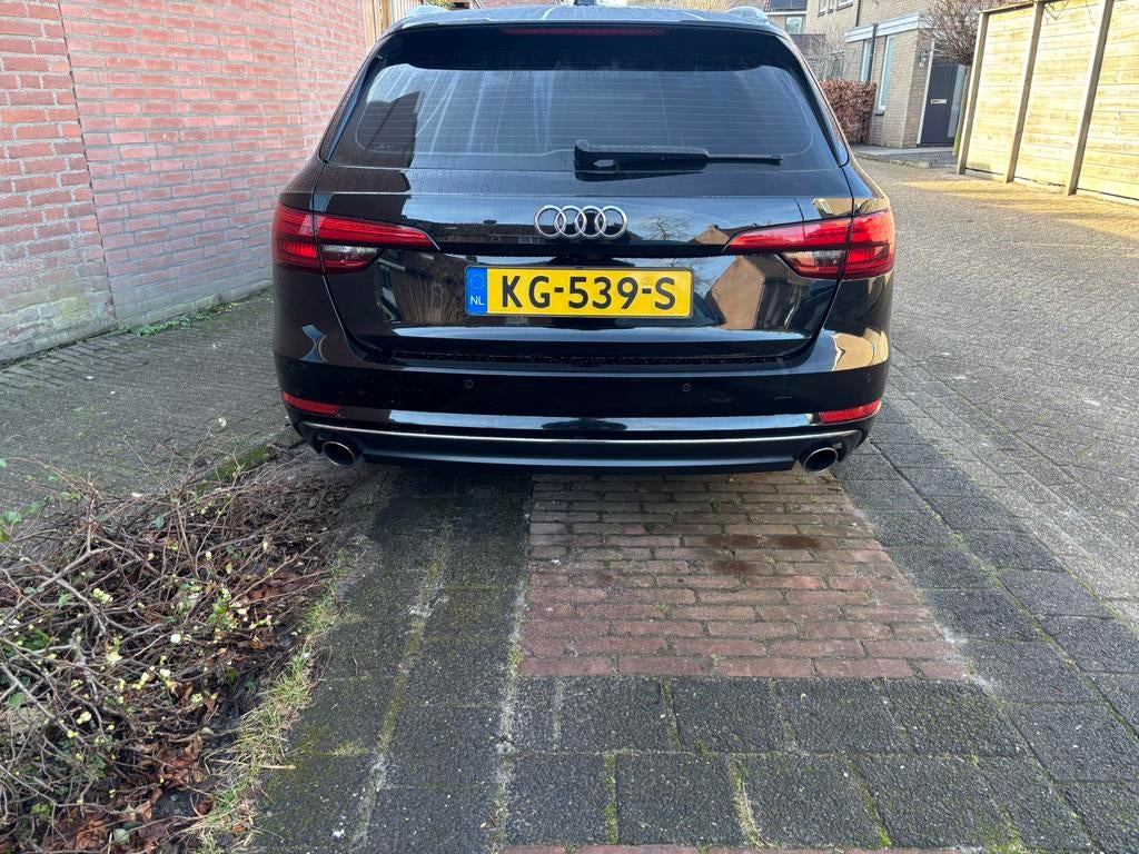 Audi A4 2.0 Tfsi Ultra 140KW AV S-t7 2016 Zwart, Auto diversen, Ophalen of Verzenden