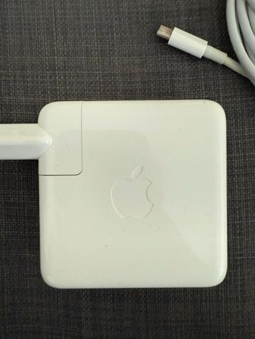 Originele Apple 61W USB-C Power Adapter incl. 2m kabel beschikbaar voor biedingen