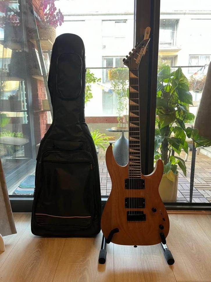 Jackson JS22 modded with EMG electronics, Muziek en Instrumenten, Snaarinstrumenten | Gitaren | Elektrisch, Gebruikt, Solid body