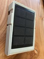 WakaWaka solar lamp (oud model), Ophalen of Verzenden, Zo goed als nieuw, Zonne-energie