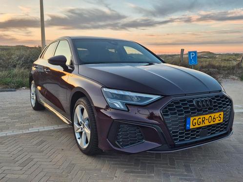 Audi A3 40 TFSIe • S-line • B&O • Metallic • Keyless, Auto's, Audi, Particulier, A3, Achteruitrijcamera, Airbags, Airconditioning