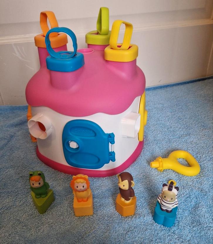 Speelgoed huisje met vormpjes, Kinderen en Baby's, Speelgoed | Babyspeelgoed, Gebruikt, Overige typen, Met geluid, Ophalen of Verzenden