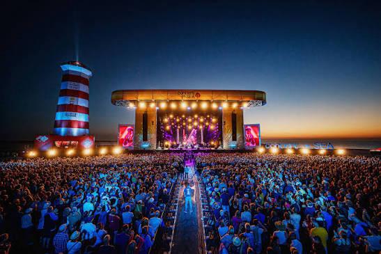 Gezocht 2 x 3 dagen kaarten concert at sea, Tickets en Kaartjes, Twee personen