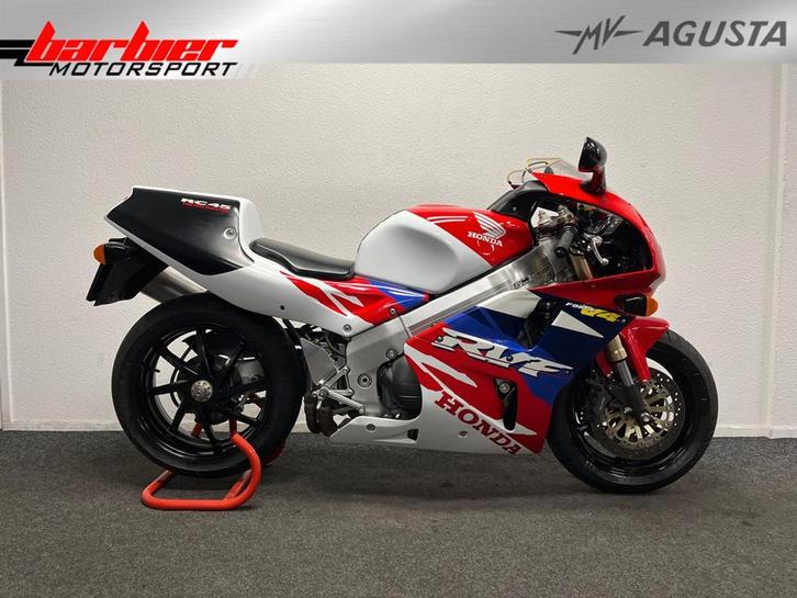 Honda RVF 750 RC45 LEASE VOORDELIG!, Motoren, Motoren | Honda, Bedrijf, Super Sport, meer dan 35 kW, 4 cilinders, Motorrijbewijs A