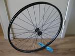Voorwiel MTB Boost DEORE 25mm Handgespaakt NIEUW!, Fietsen en Brommers, Wiel, Nieuw, Shimano, Mountainbike