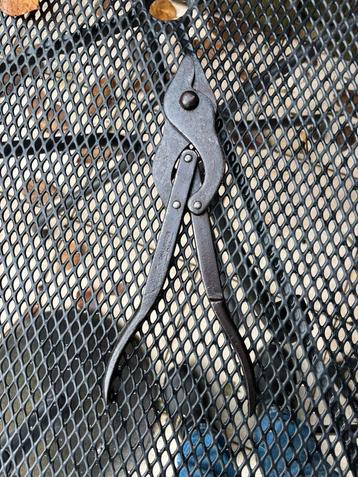 Draadtang engelse leger 1940 beschikbaar voor biedingen