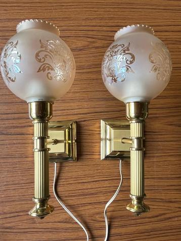 79) Gave set vintage wandlampen.