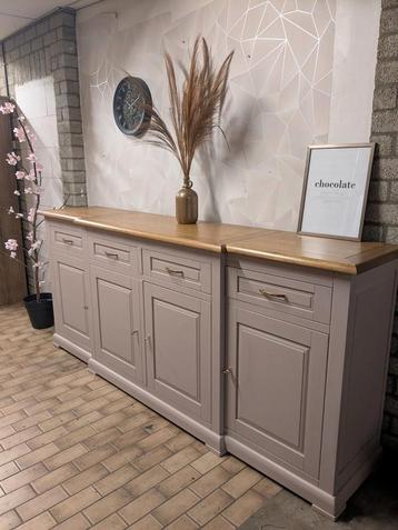XXL dressoir beschikbaar voor biedingen