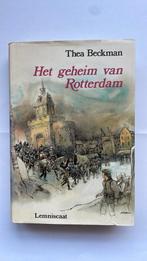 Thea Beckman - Het geheim van Rotterdam, Ophalen of Verzenden, Zo goed als nieuw