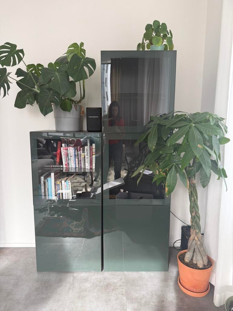 Moderne IKEA BESTÅ 2 kasten en tv meubel, Ophalen, Glas, 50 tot 100 cm, Zo goed als nieuw