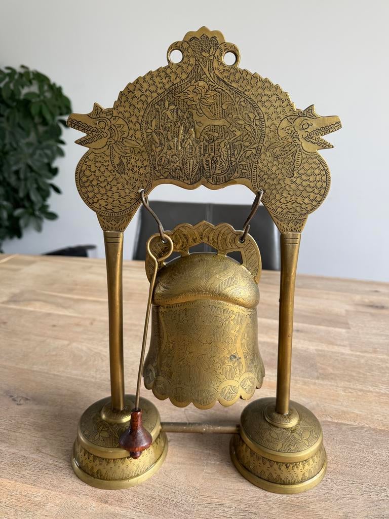 Bel Antiek Indonesisch geelkoper, Antiek en Kunst, Antiek | Koper en Brons, Ophalen of Verzenden, Koper