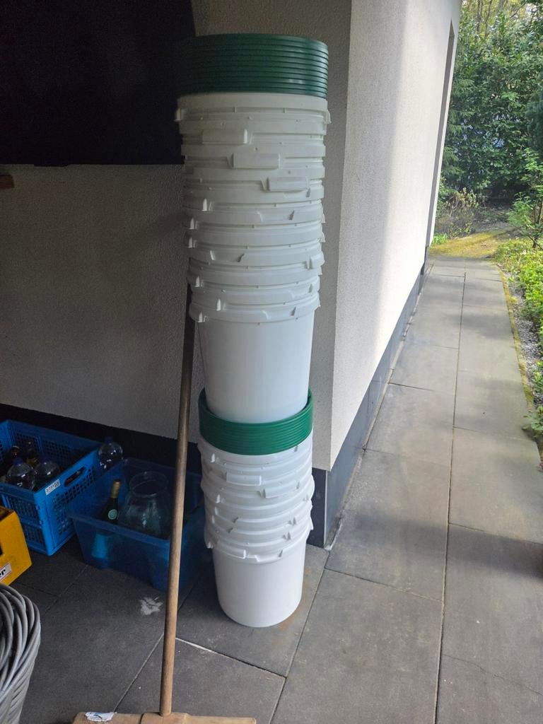 20x 10 liter emmers, 1x gebruikt voor water, Ophalen of Verzenden, Gebruikt, Kunststof, Met handgreep