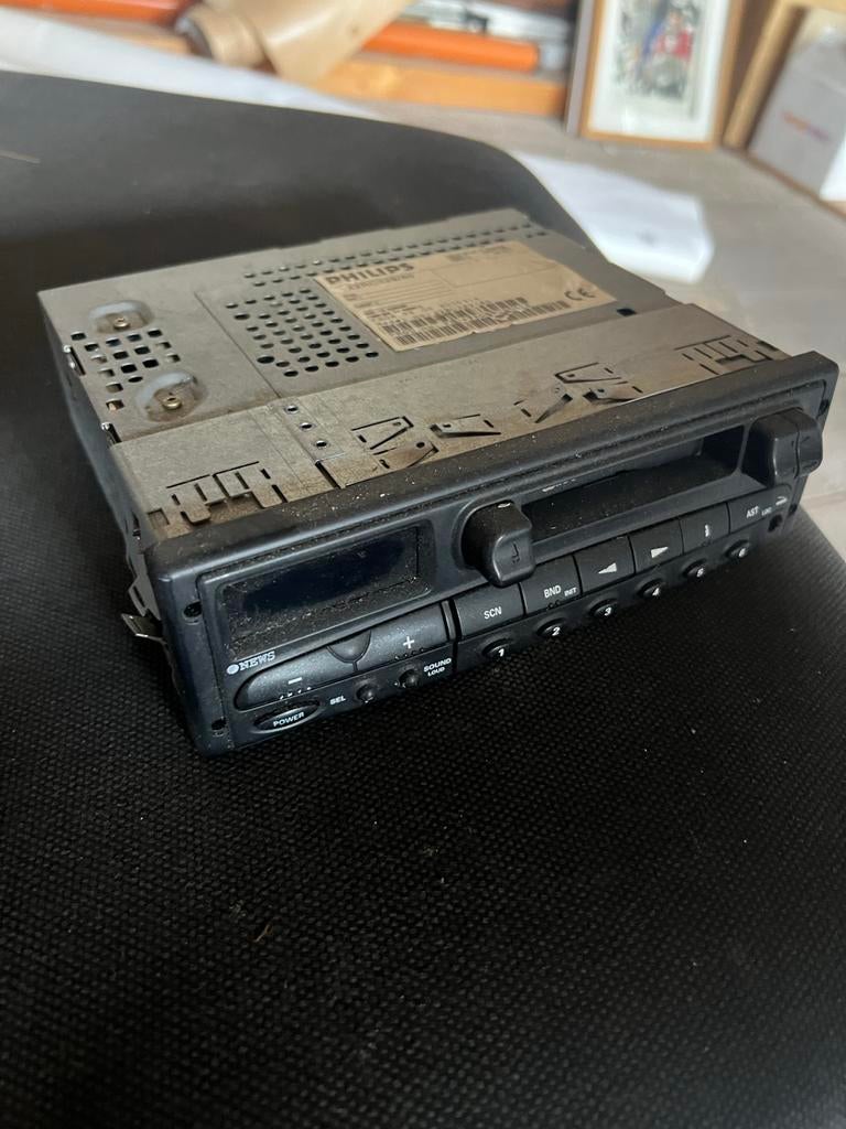 Philips 22RC329/80 Autoradio Cassette Speler VW T2B 1974, Auto diversen, Ophalen, Gebruikt