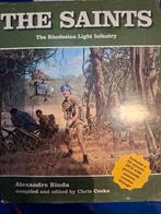 THE SAINTS: Rhodesian Light Infantry Boek + DVD (544 pag.), Gelezen, Ophalen of Verzenden, Alexandre Binda, Landmacht