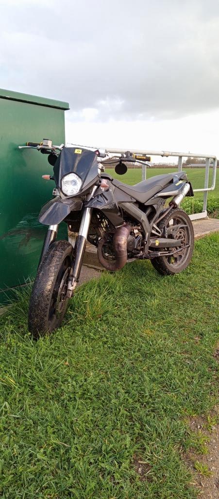 Derbi evo limited 2008, Fietsen en Brommers, Brommers | Derbi, Ophalen