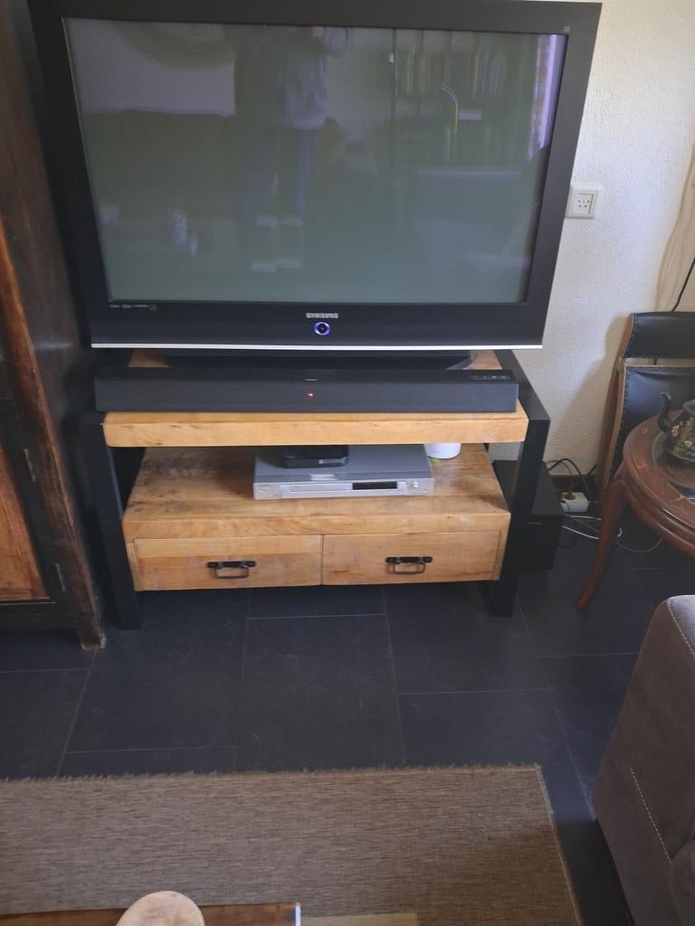 Tv kastje, Antiek en Kunst, Antiek | Tv's en Audio, Ophalen of Verzenden