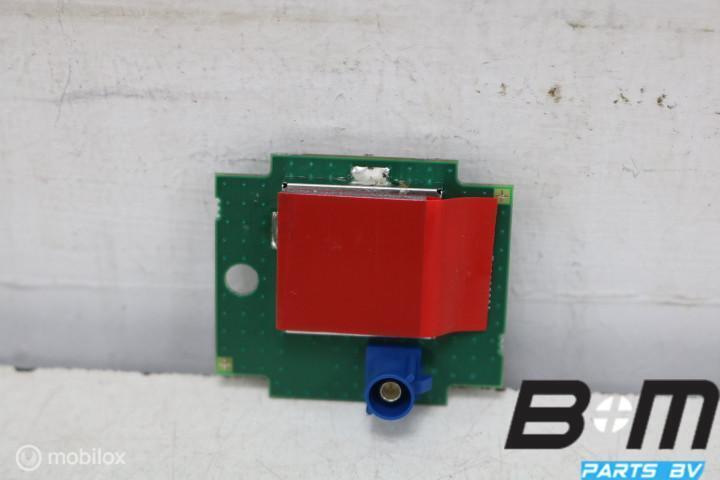 GPS antenne VW T-Roc FL 6km oud 8S7035503B, Gebruikt