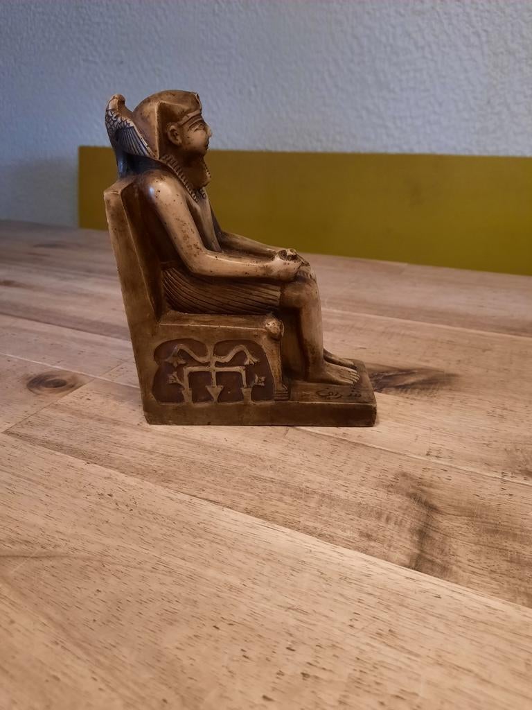 Egyptisch beeldje van farao, 14 cm hoog, Antiek en Kunst, Ophalen of Verzenden