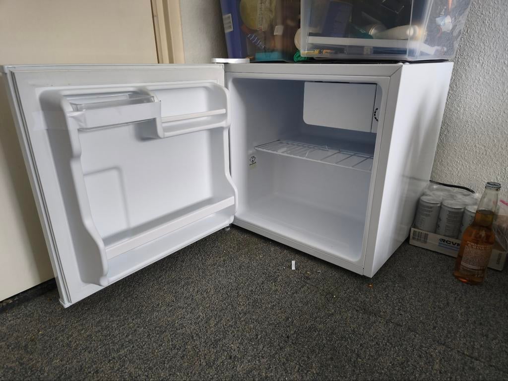 Koelkast Tillreda, Witgoed en Apparatuur, Koelkasten en IJskasten, Ophalen