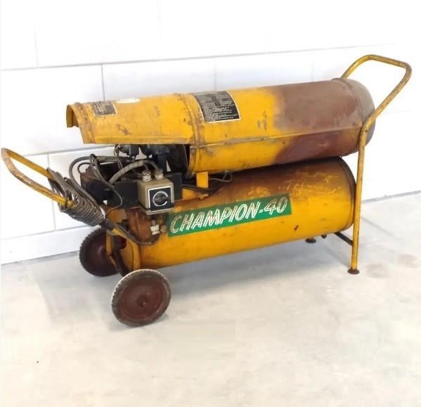 Industriële verwarming voor reparatie. Heteluchtkanon,, Doe-het-zelf en Verbouw, Verwarming en Radiatoren, Ophalen, Minder dan 60 cm